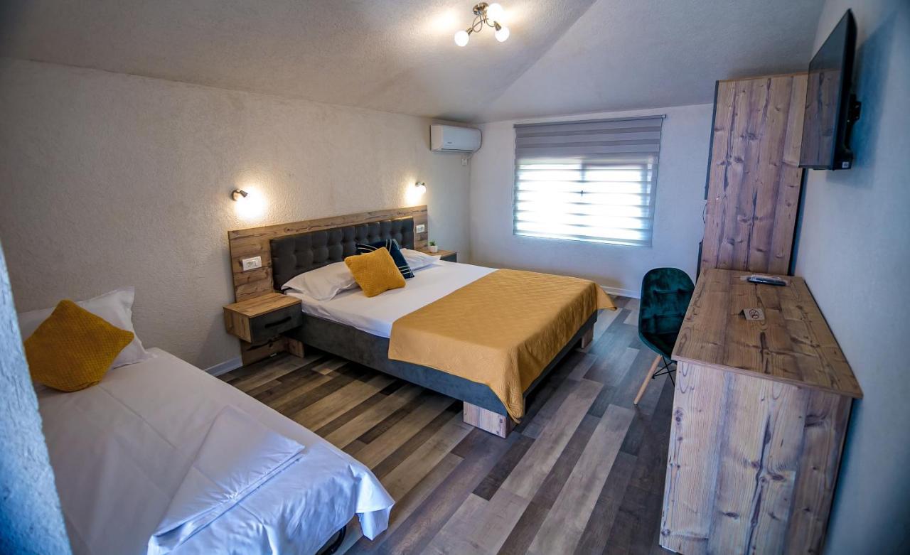 Casa Adiman Hotel Vama Veche Luaran gambar